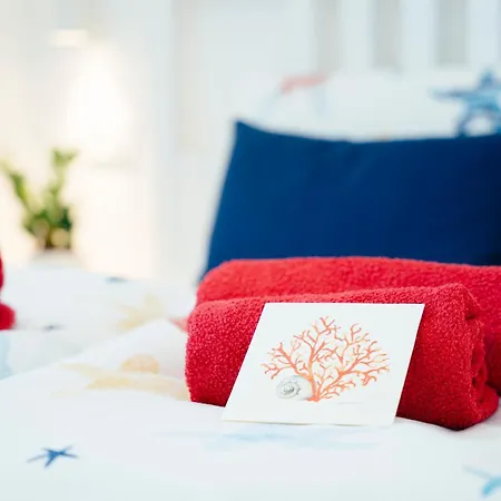 Apartment Raza - Beachfront On Rab - Sea View & Private Boat Dock *