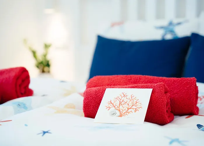 Apartment Raza - Beachfront On Rab - Sea View & Private Boat Dock *