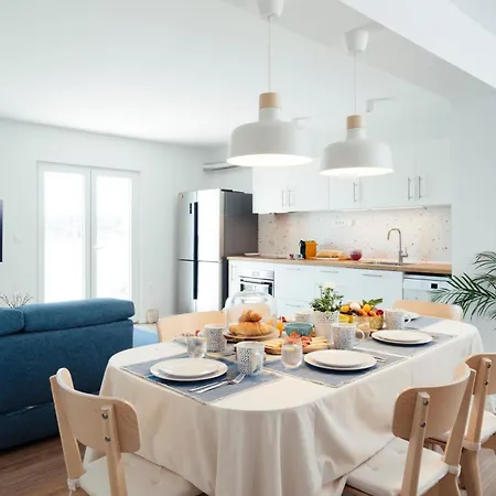 Raza - Beachfront On Rab - Sea View & Private Boat Dock